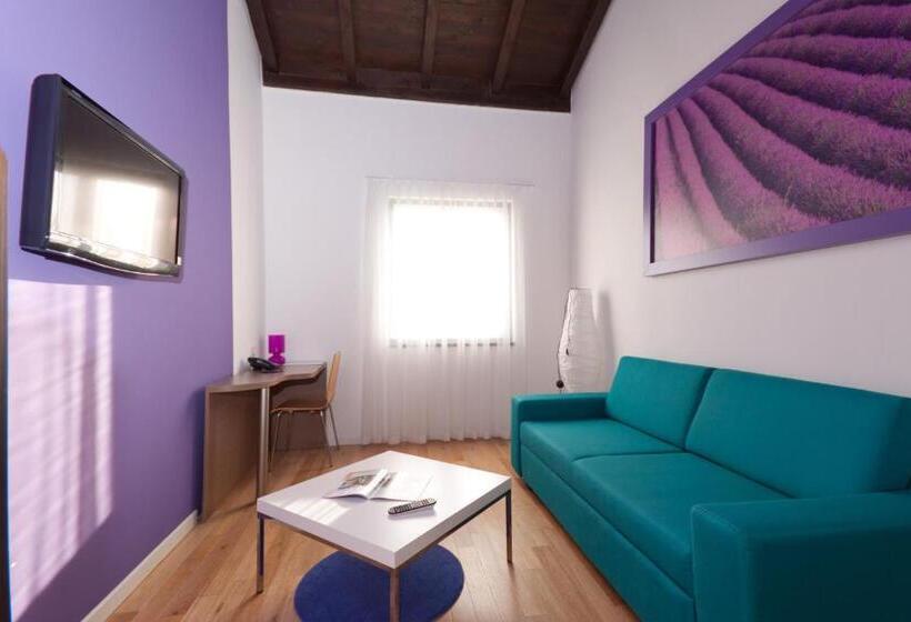 ドゥプレックスルーム, Vista