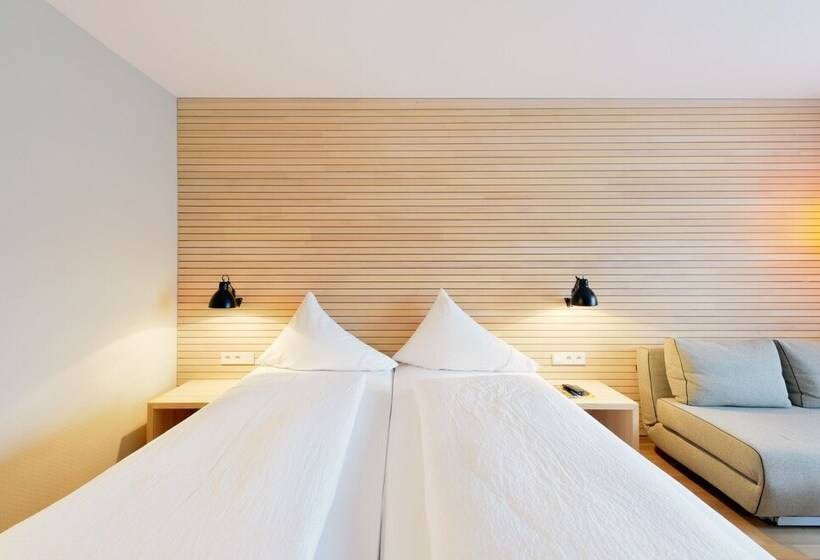 غرفة سوبيريور فردية, Weisses Kreuz