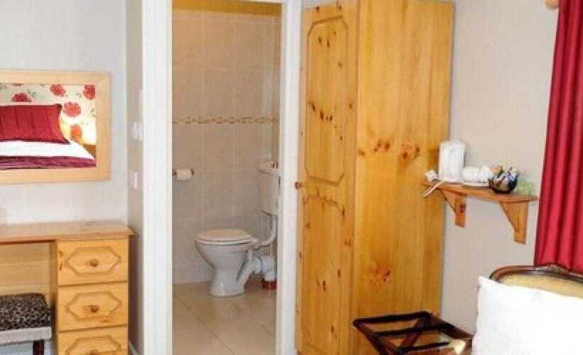 Семейный Номер, Murphys Farmhouse B&b