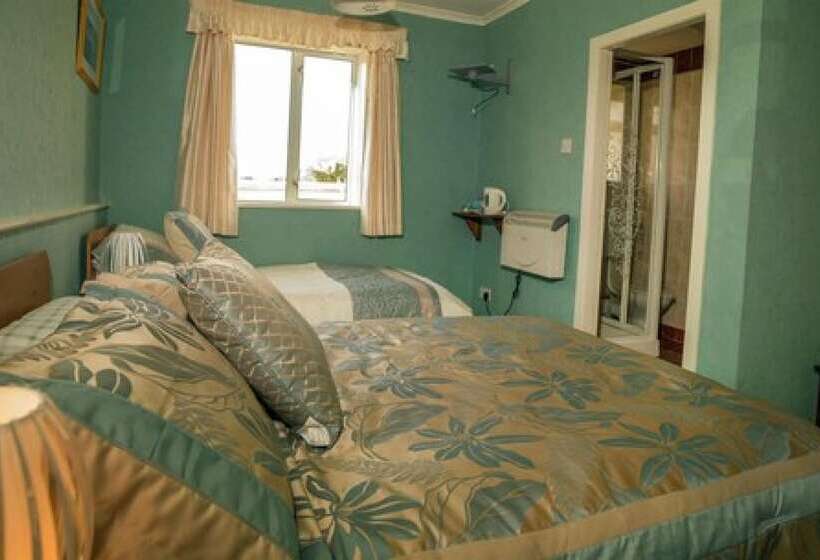 غرفة قياسية ثلاثية, Murphys Farmhouse B&b