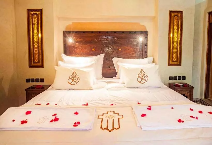 بانگلوی استاندارد, Riad Lamane