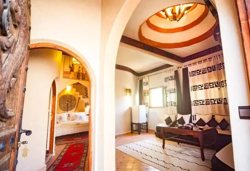 اتاق لوکس, Riad Lamane