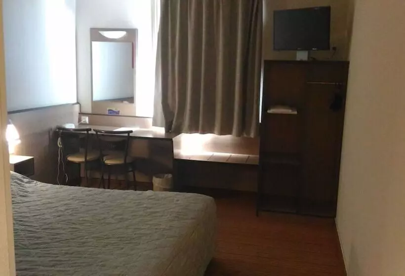 Standardzimmer, Ace Hotel Brive