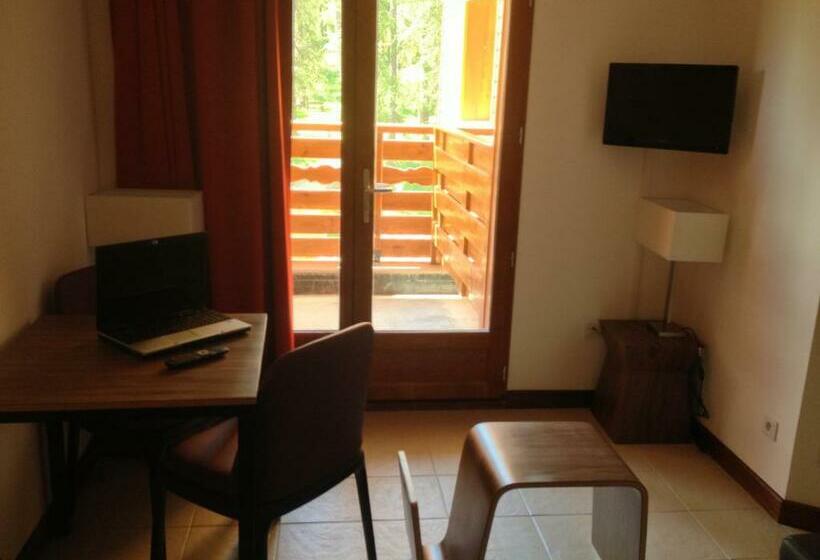 إستوديو قياسى, Adonis Valberg