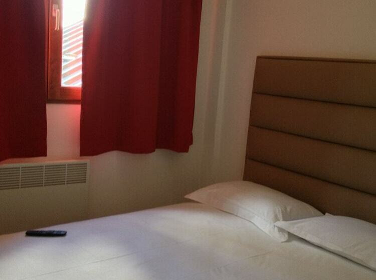 Appartement 1 Chambre, Adonis Valberg