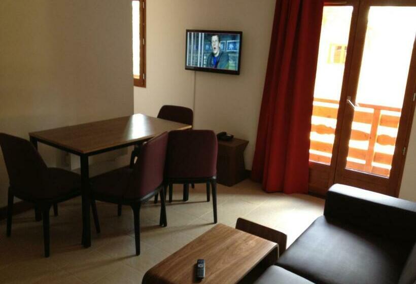 Appartement 2 Chambres, Adonis Valberg