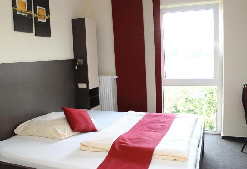 Номер Стандарт, Arena