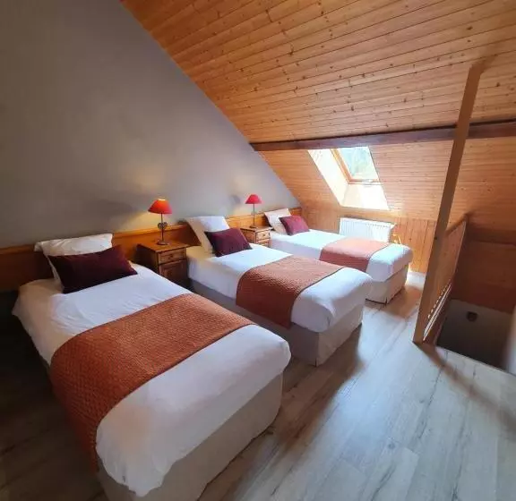 ファミリールーム, Auberge De La Croix Perrin