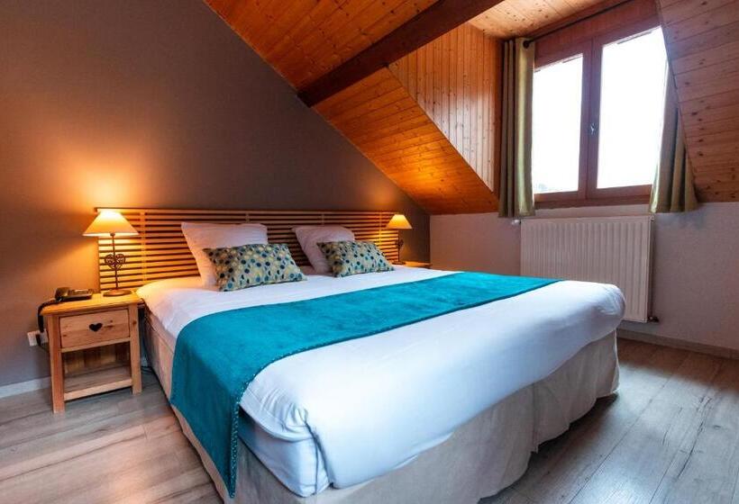 Семейный Номер, Auberge De La Croix Perrin