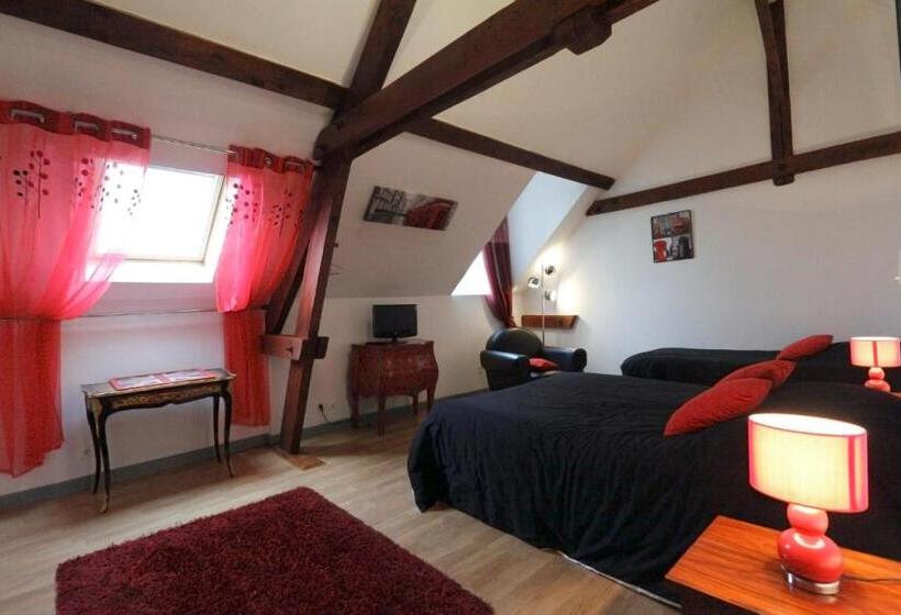 컴포트 트리플 룸, Chateau De Quesmy