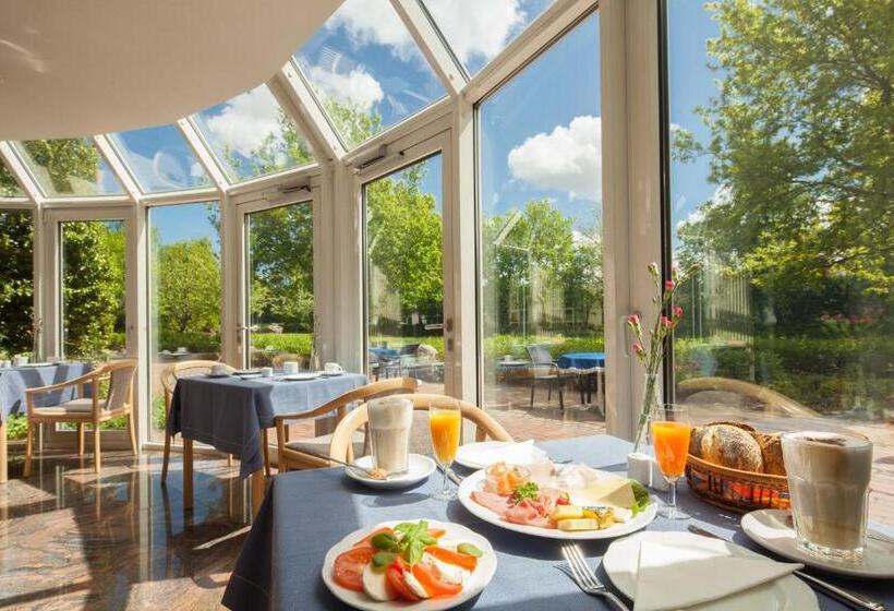 家庭间, Heidehof Garni