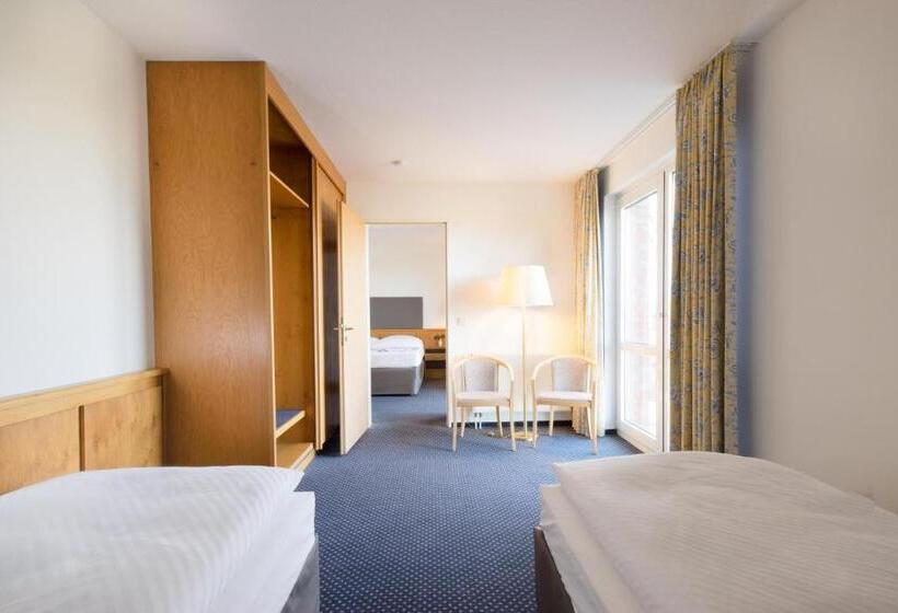 家庭间, Heidehof Garni