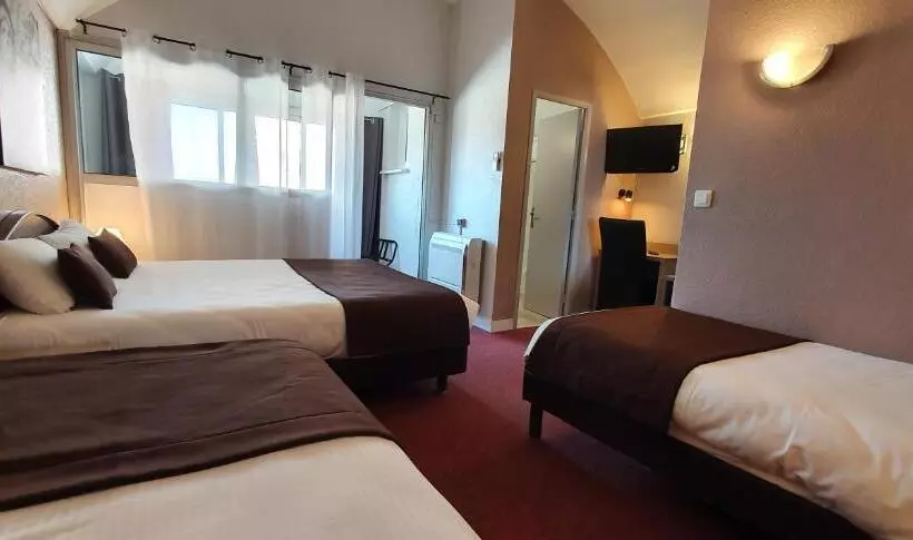 スタンダード４人部屋, Hôtel Port Beach