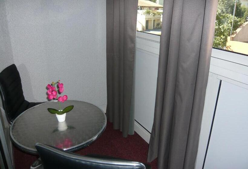 4인용 스탠다드 룸, Hôtel Port Beach