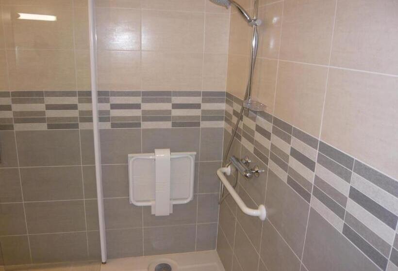 스탠다드 룸 1층, Hôtel Port Beach