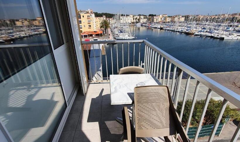 스탠다드 발코니 룸, Hôtel Port Beach