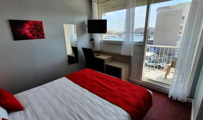 스탠다드 발코니 룸, Hôtel Port Beach