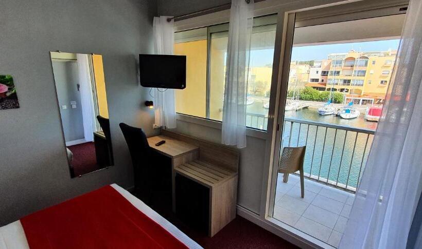 스탠다드 발코니 룸 바다 전망, Hôtel Port Beach