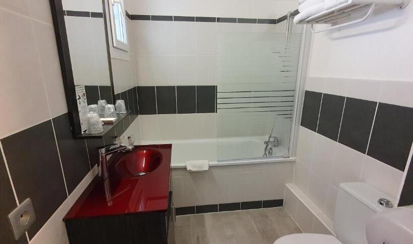 스탠다드 트리플 룸, Hôtel Port Beach