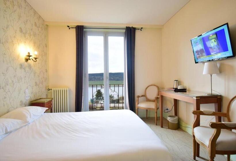 חדר סטנדרט עם מרפסת, Hôtel Restaurant Le Lac