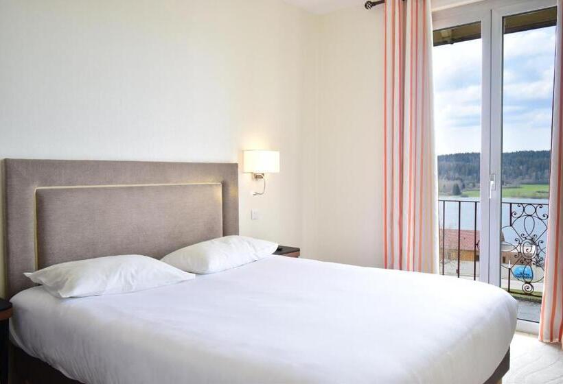 חדר סטנדרט עם מרפסת, Hôtel Restaurant Le Lac