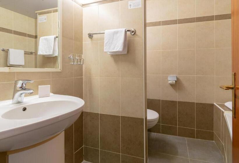 חדר סטנדרט עם נוף, Hôtel Restaurant Le Lac