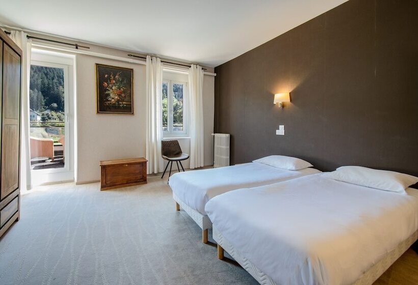 חדר סטנדרט עם מרפסת, Hôtel Restaurant Le Lac