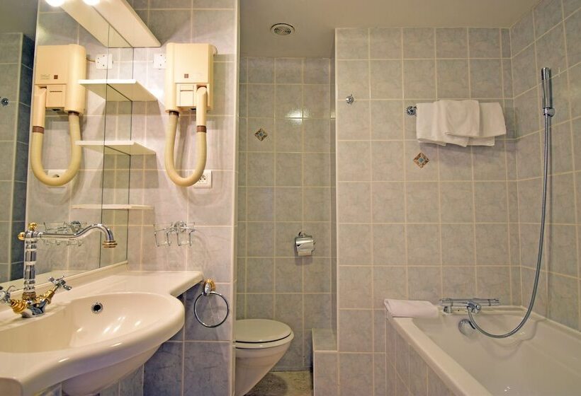 חדר דופלקס, Hôtel Restaurant Le Lac