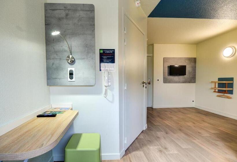 Номер Стандарт, Ibis Budget Rueil Malmaison