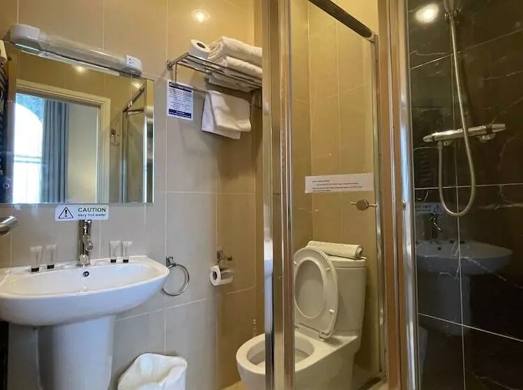 اتاق استاندارد با چشم‌انداز دریا, Iris Hotel Llandudno