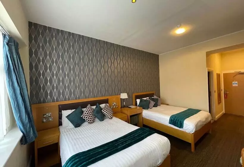 اتاق خانوادگی, Iris Hotel Llandudno