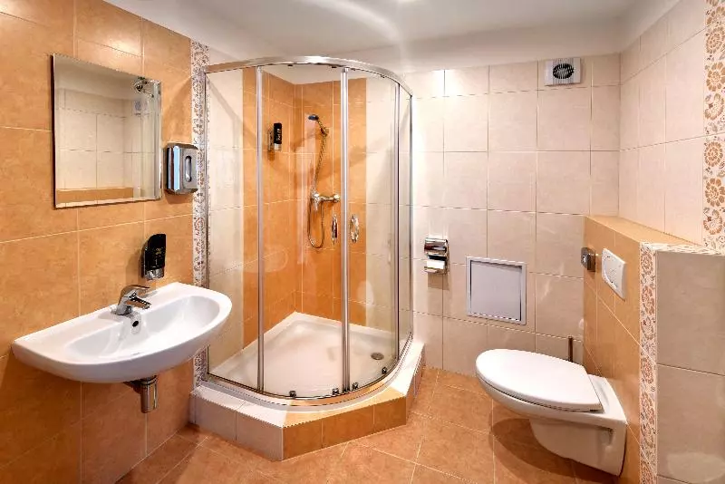 اتاق استاندارد یک نفره, Iris Hotel Llandudno