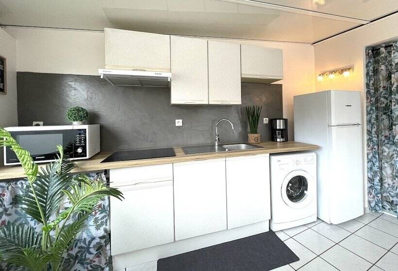 דירת חדר סופריור, La Maison Blanche