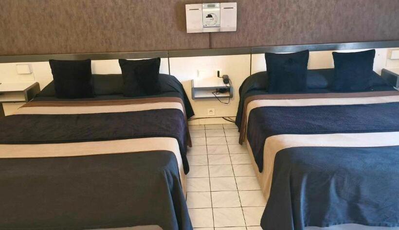 4인용 스탠다드 룸, Le Medicis