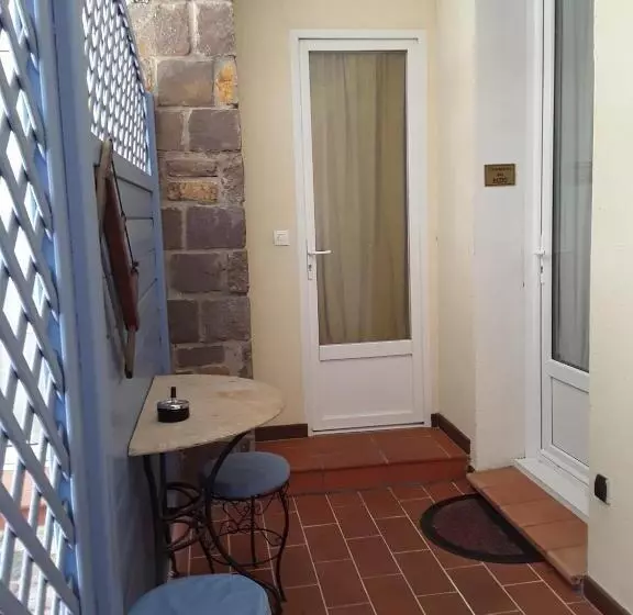 Camera Familiare, Mas Aurélia B&b