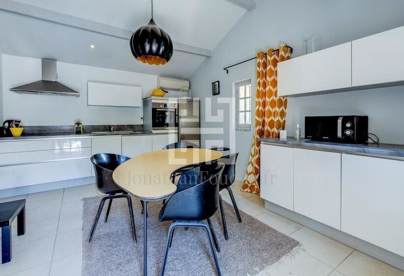 جناح عائلي, Mas De L'amarine