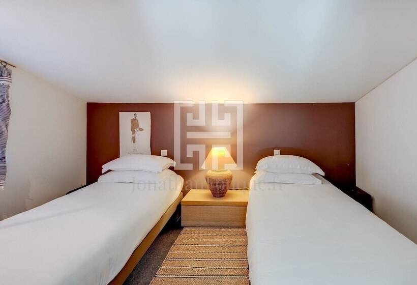 جناح عائلي, Mas De L'amarine