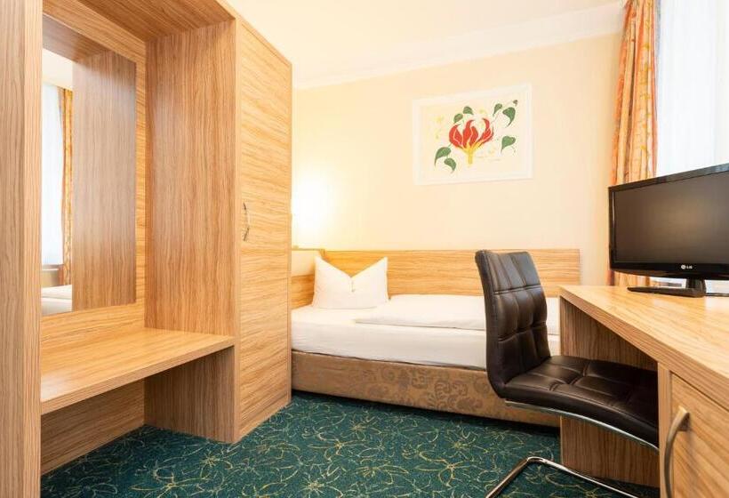 اتاق استاندارد یک نفره, Palais Am Kleistpark