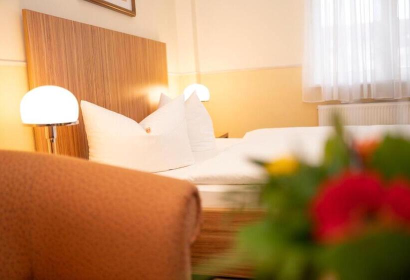 اتاق سوپریور, Palais Am Kleistpark