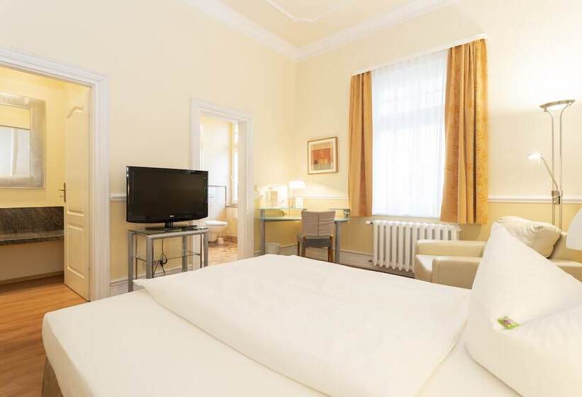 اتاق سوپریور یک تخته, Palais Am Kleistpark