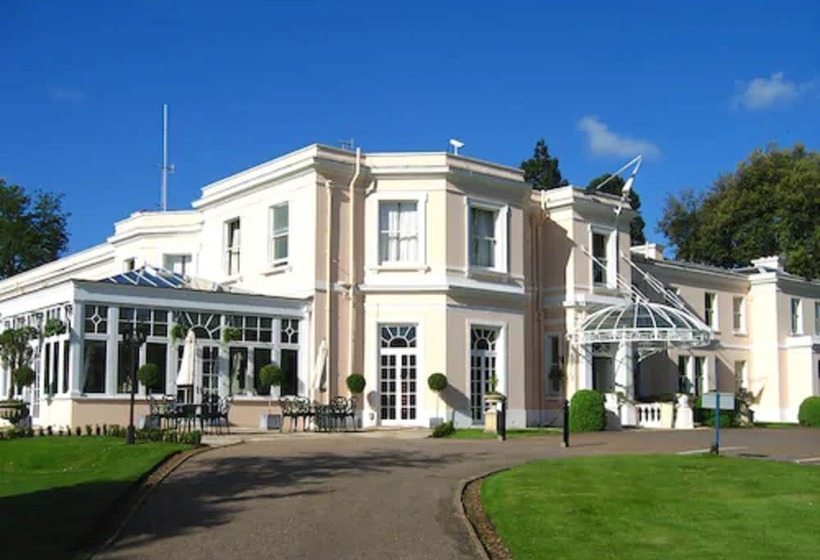 غرفة ديلوكس, Phyllis Court Members Club