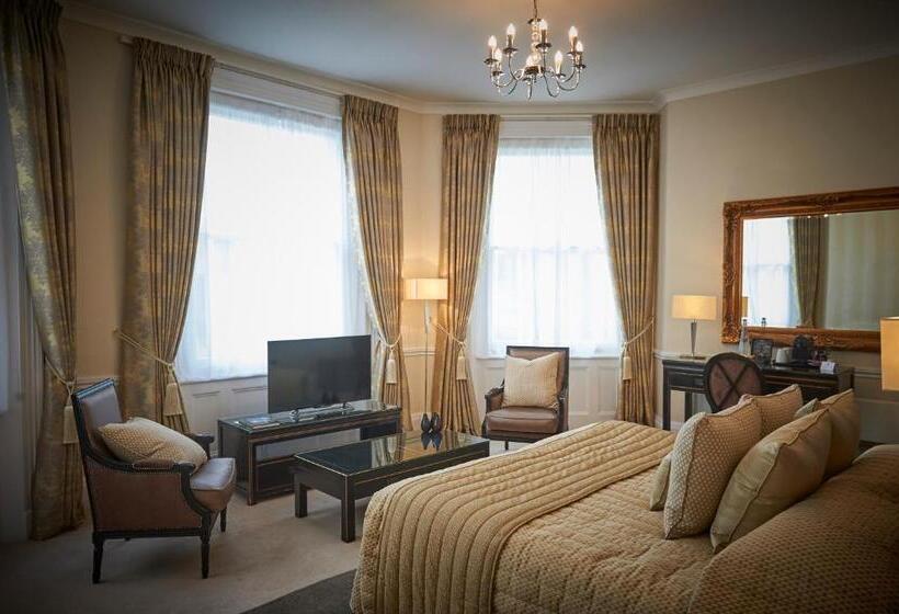 غرفة ديلوكس, Phyllis Court Members Club