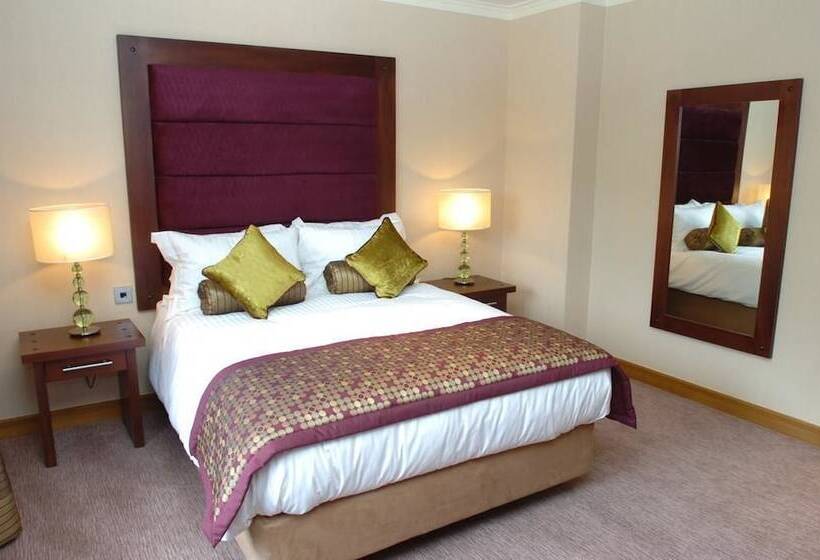 스탠다드 룸, The Bear's Paw