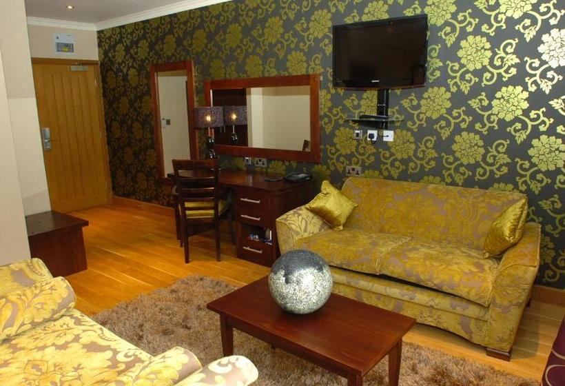 수피리어 룸, The Bear's Paw