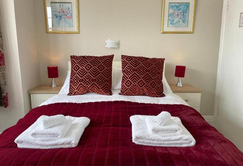 اتاق لوکس, The Sandrock