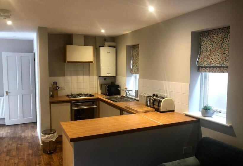 شقة غرفة واحدة, The Swan Hotel, Alresford