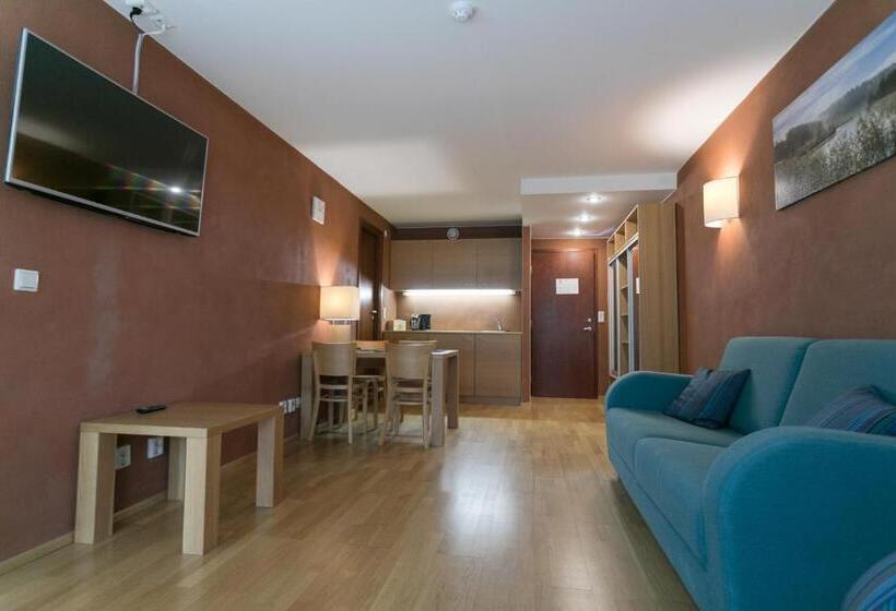 سوییت, Kubija Hotel And Naturespa