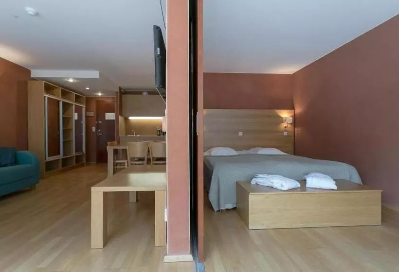 سوییت, Kubija Hotel And Naturespa