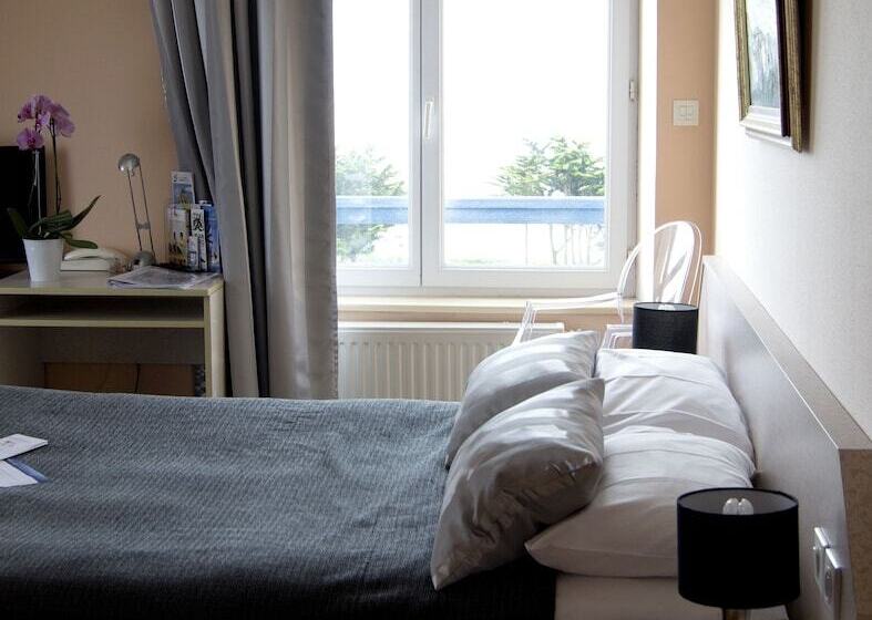 オーシャンビュースタンダードルーム, Logis Hotel Kermoor Spa