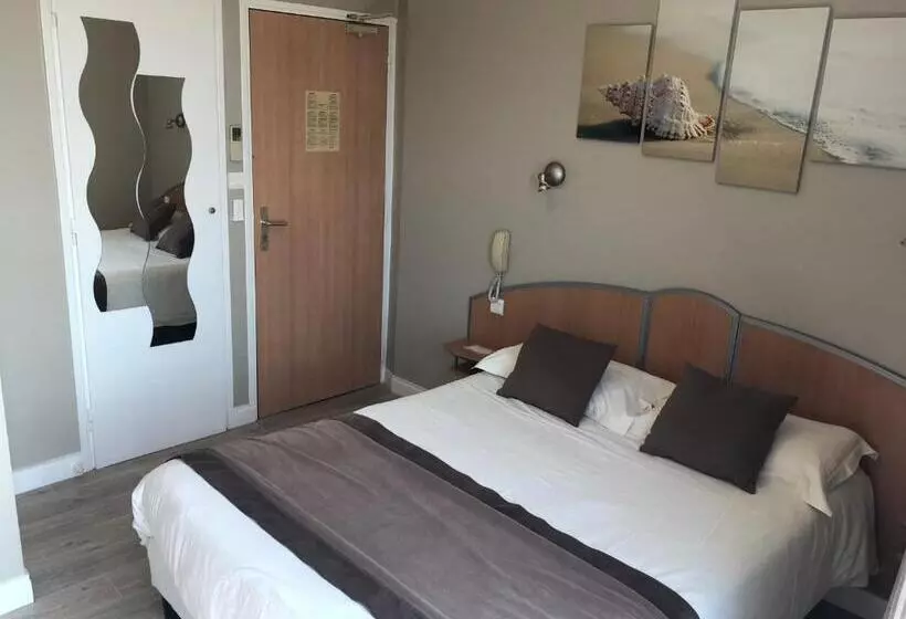 オーシャンビュースタンダードルームバルコニー付き, Logis Hotel Restaurant Le Mirador